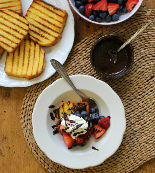 Grilled Pound Cake with Berries and Chocolate Sauce